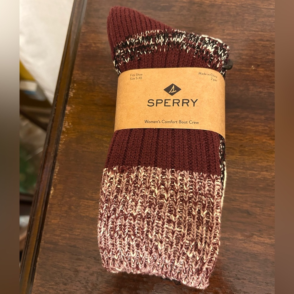 Sperry Women's Casual Comfort Boot Crew Socks Burgundy Mix 2 Pair NWT